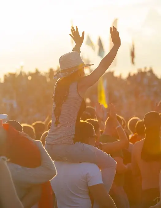 Paar auf Festival Pfingsten
