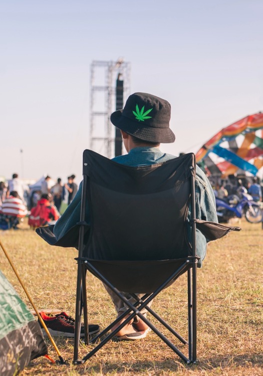 Stimmung auf einem Musikfestival Zeigen